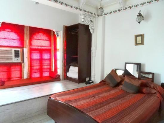 Hotel Pichola Haveli Udaipur Extérieur photo